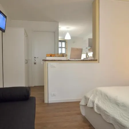 Prestige Apt Near Venice